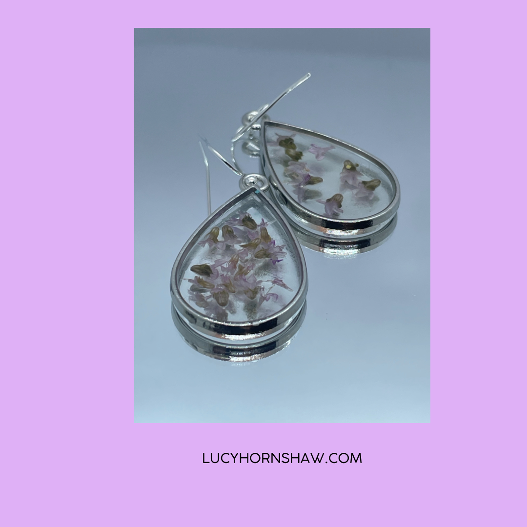 Thyme & resin teardrop earrings