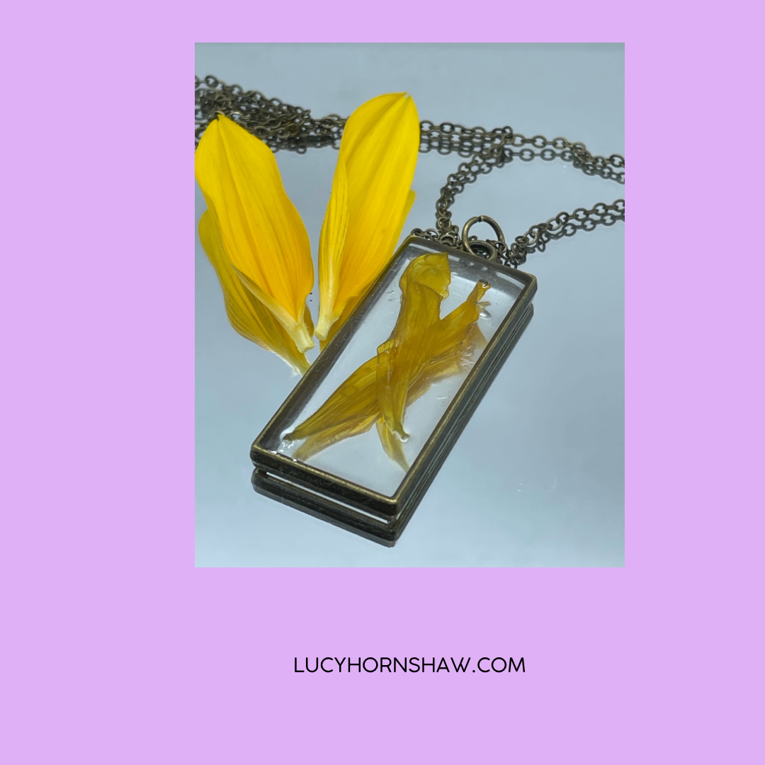 Sunflower petal & resin oblong necklace