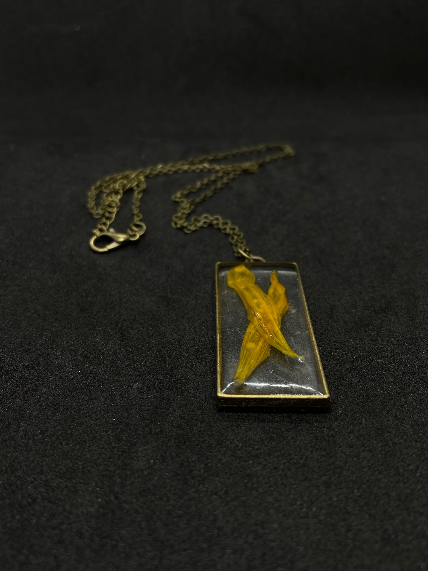 Sunflower petal & resin oblong necklace