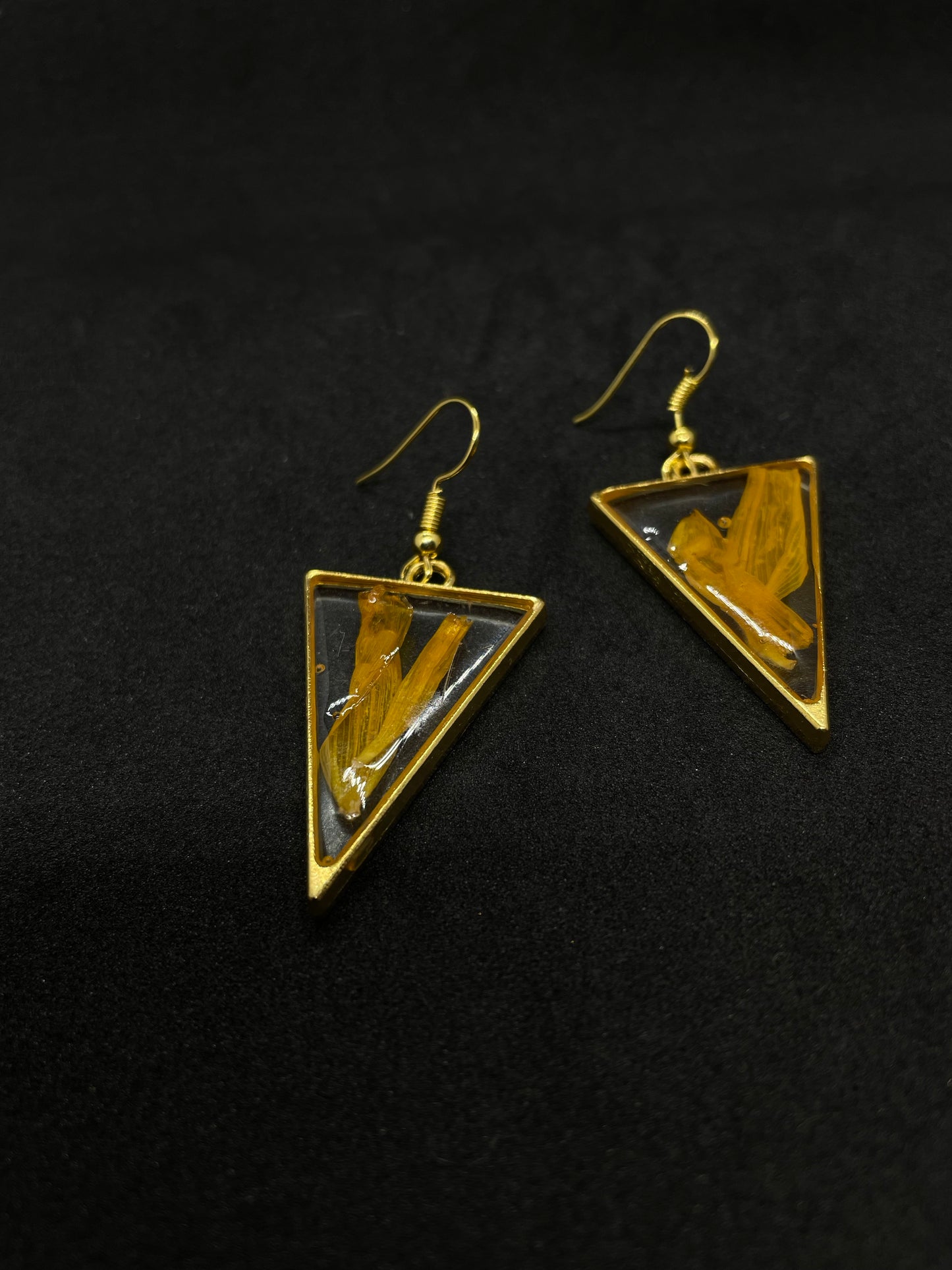 Sunflower petals & resin triangle earrings