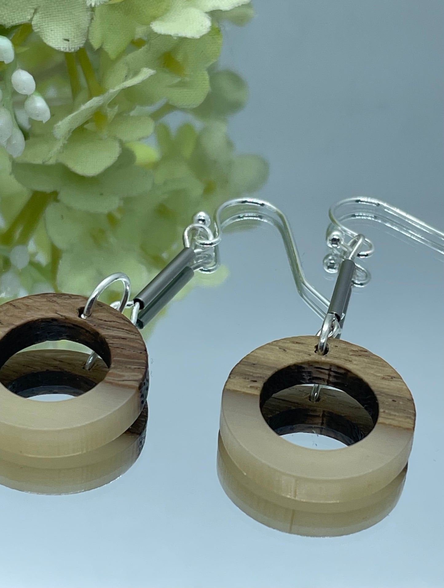 Stone resin and walnut ring drop earrings
