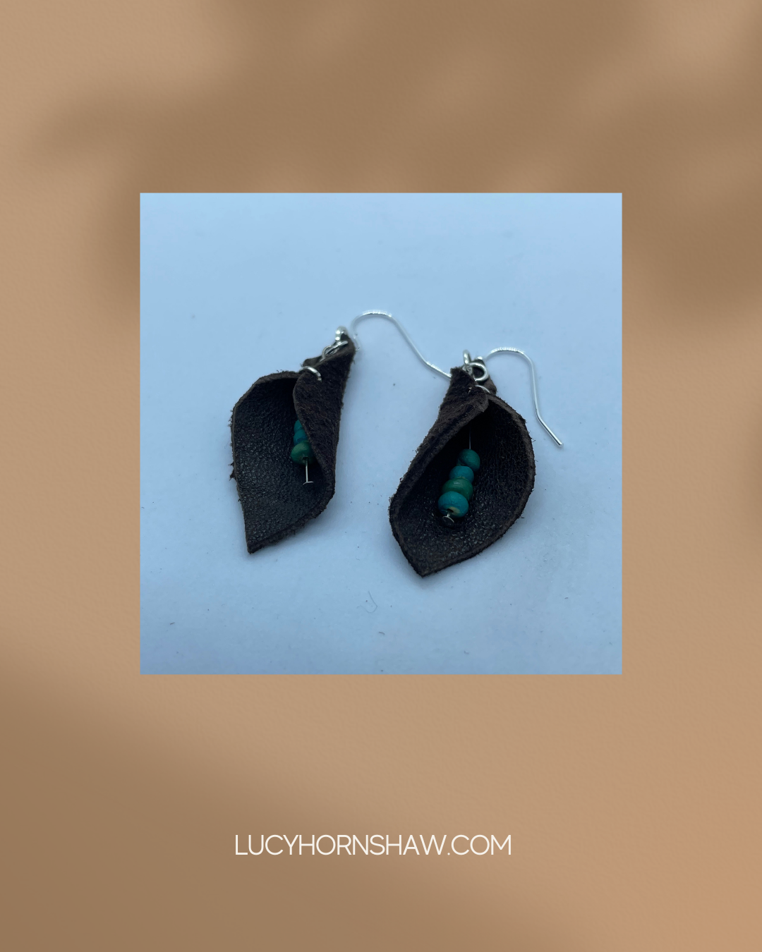 Brown leather lily earrings with bead