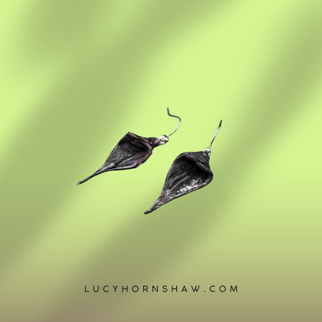 Black & purple lily Polymer clay earrings