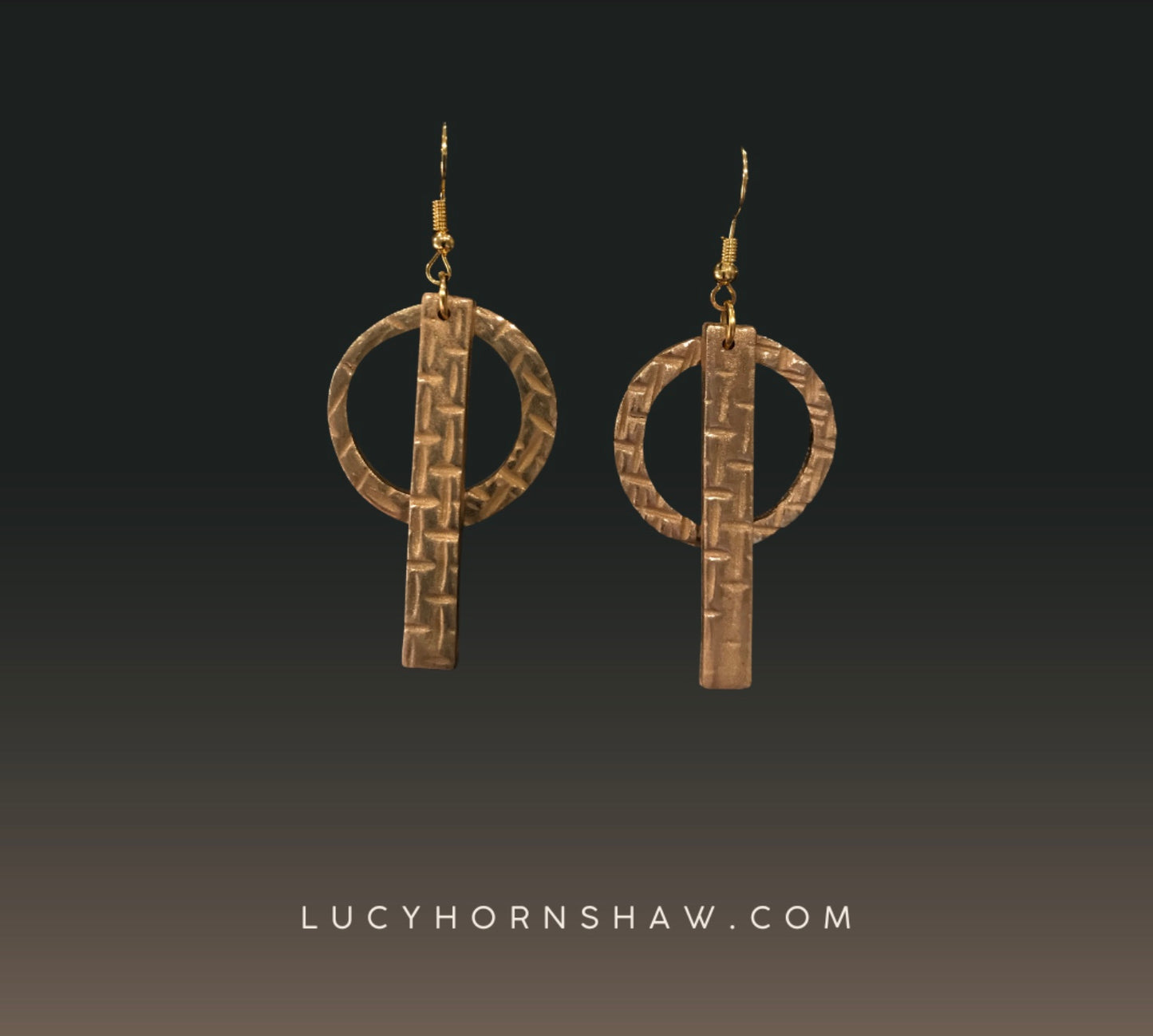 Bronze circle with oblong earrings
