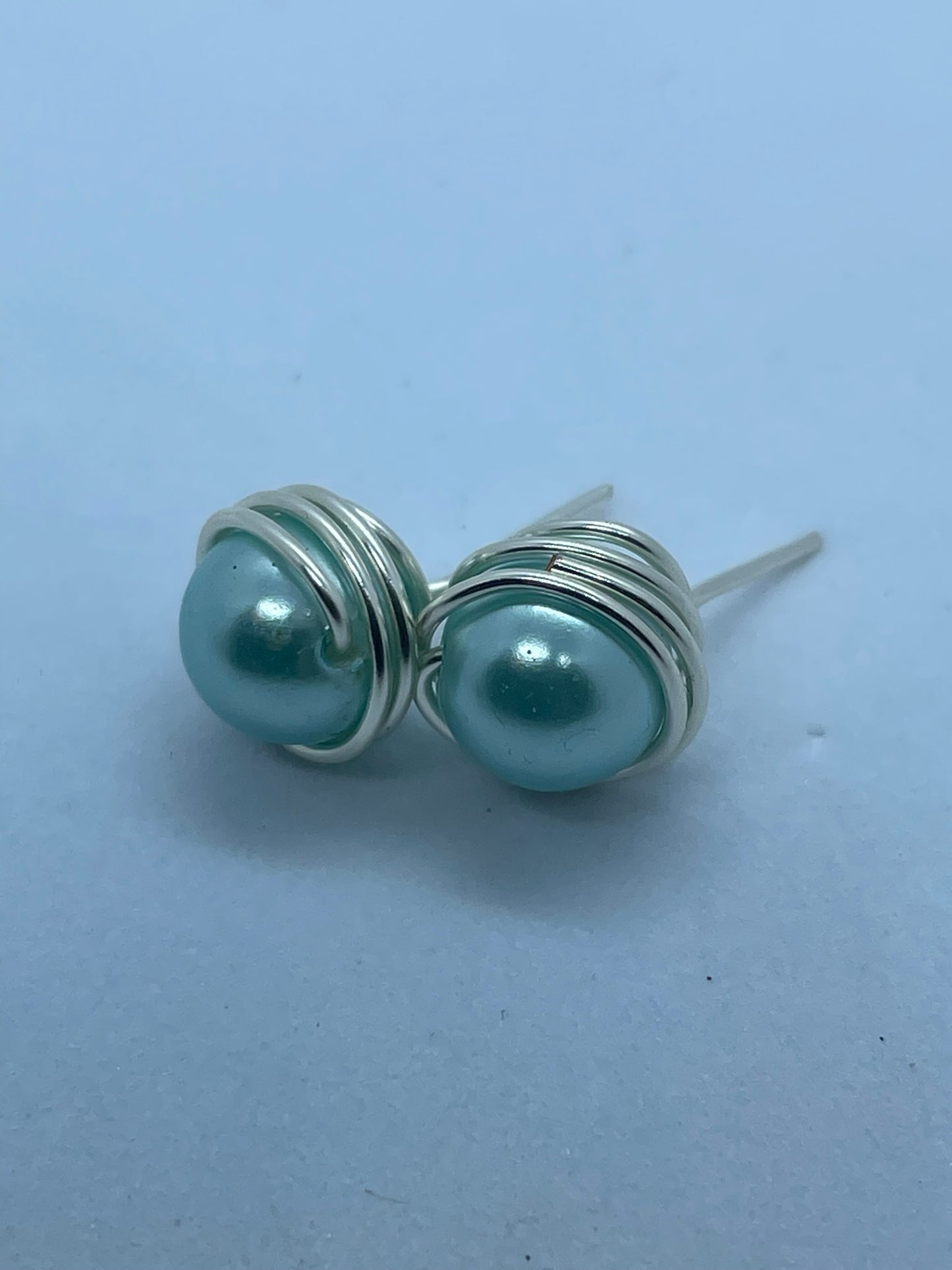 Wire & turquoise pearl stud earrings
