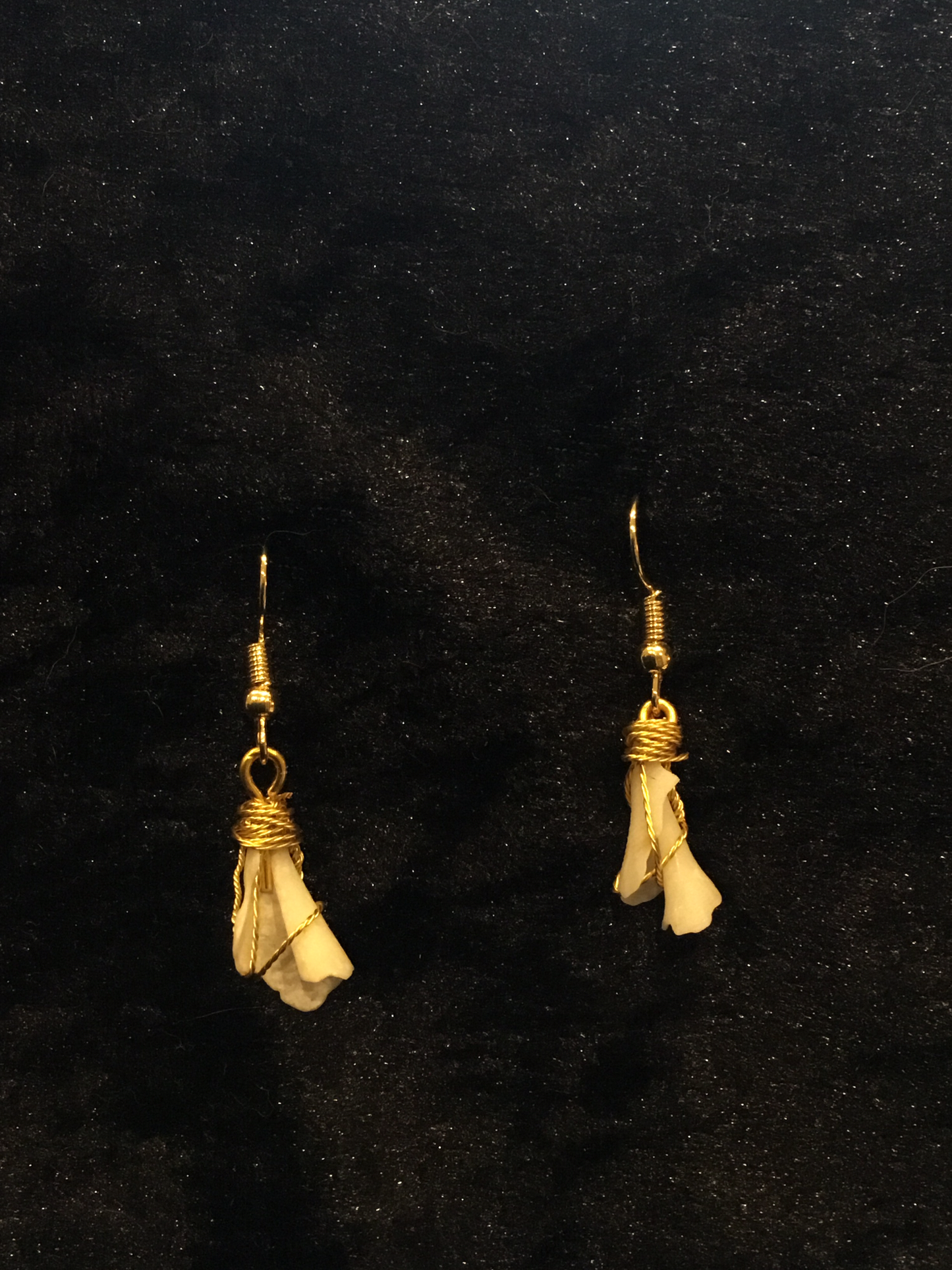 Wire & Bali shell earrings