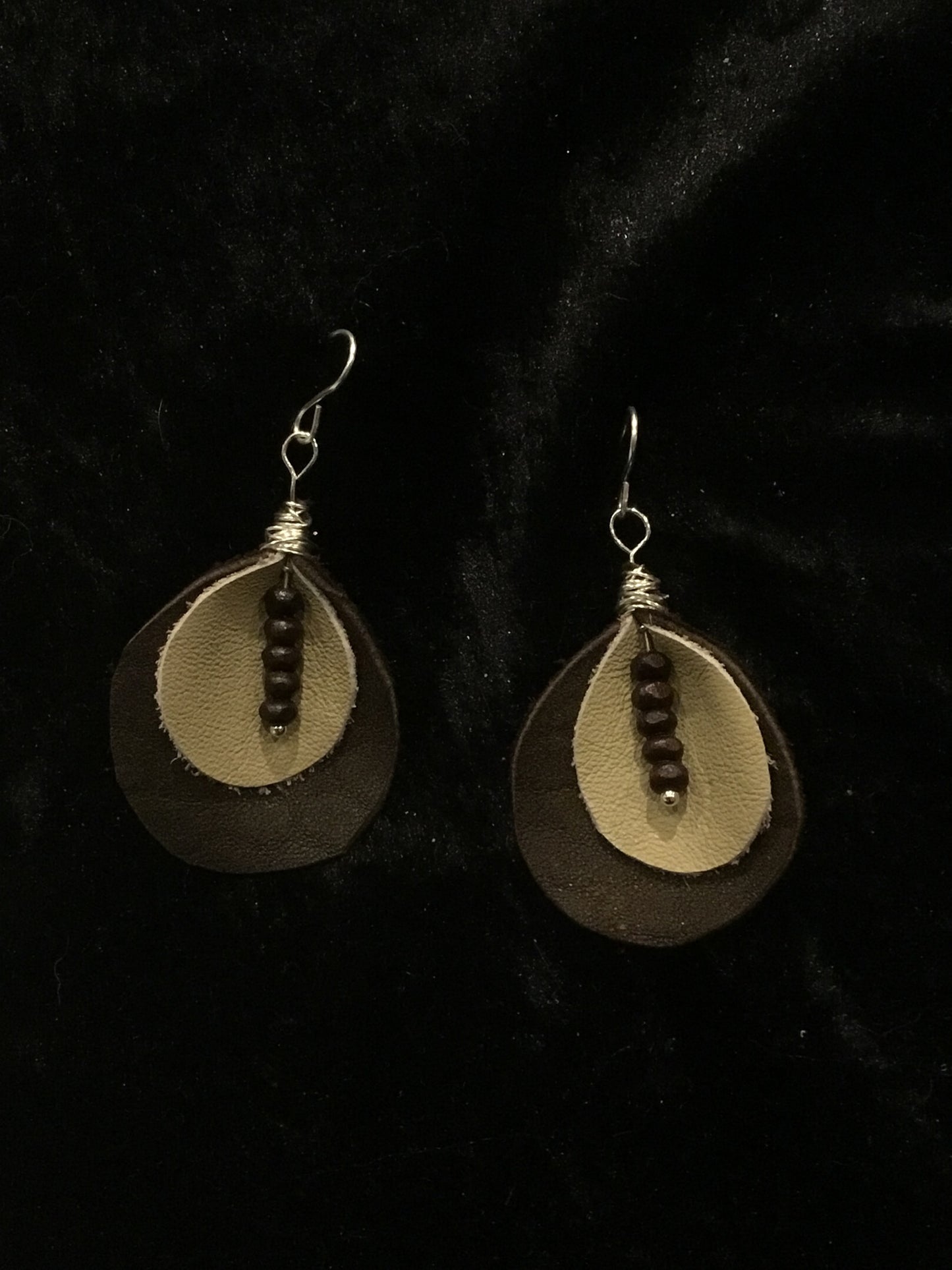 Brown & beige leather earrings with bead
