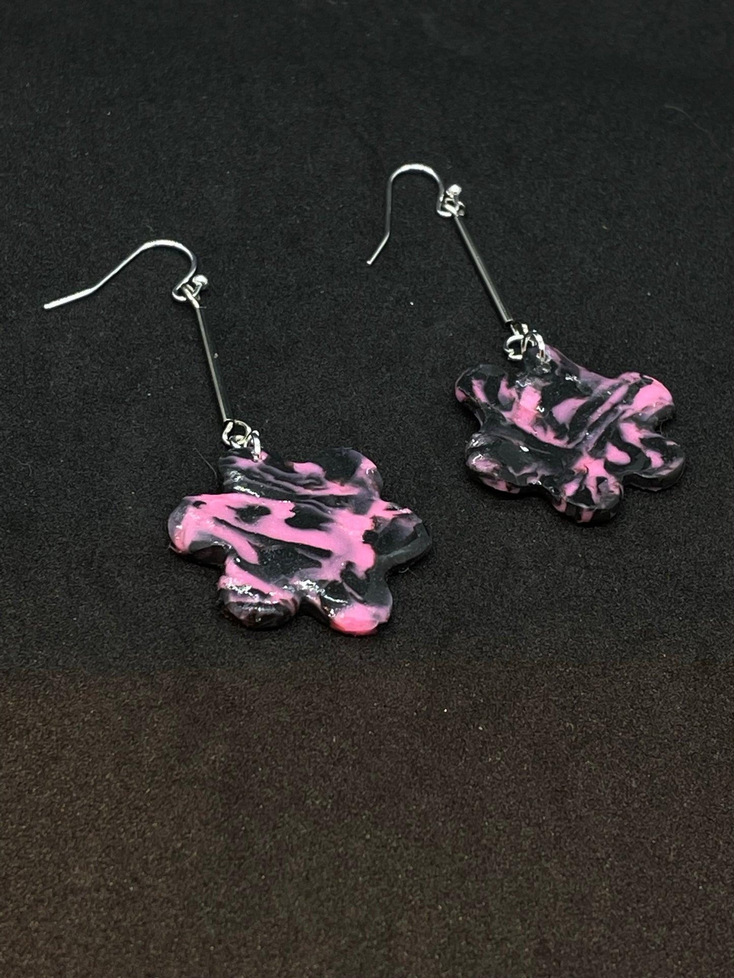 Pink & black flower clay earrings