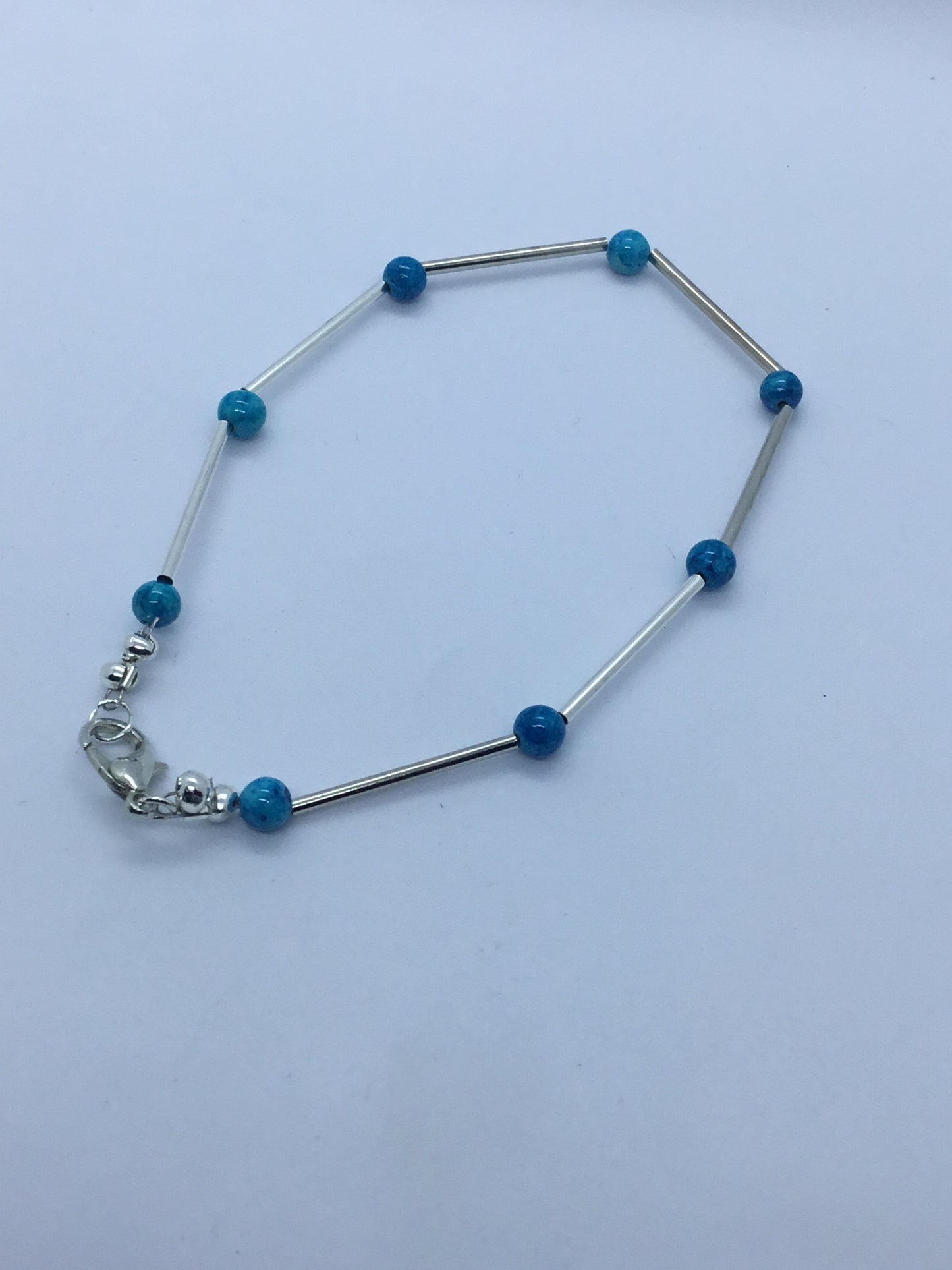 Wire & turquoise bead bracelet