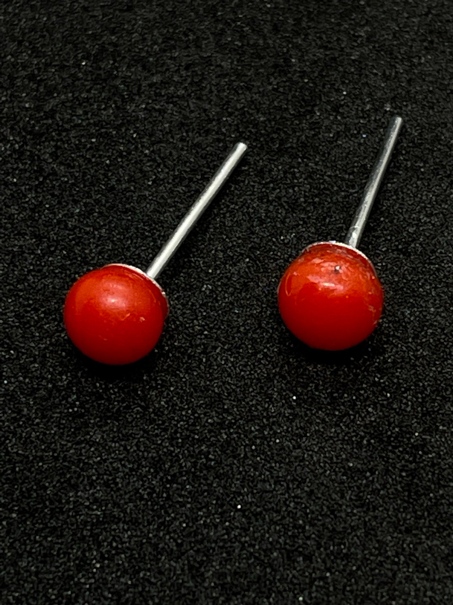 Fused glass stud earrings - Orange