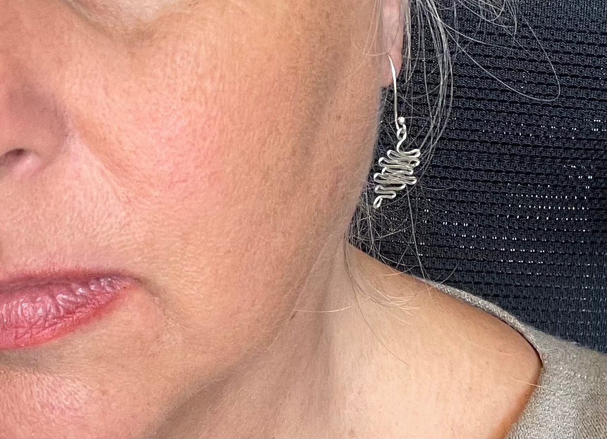 Wire zig zag earrings