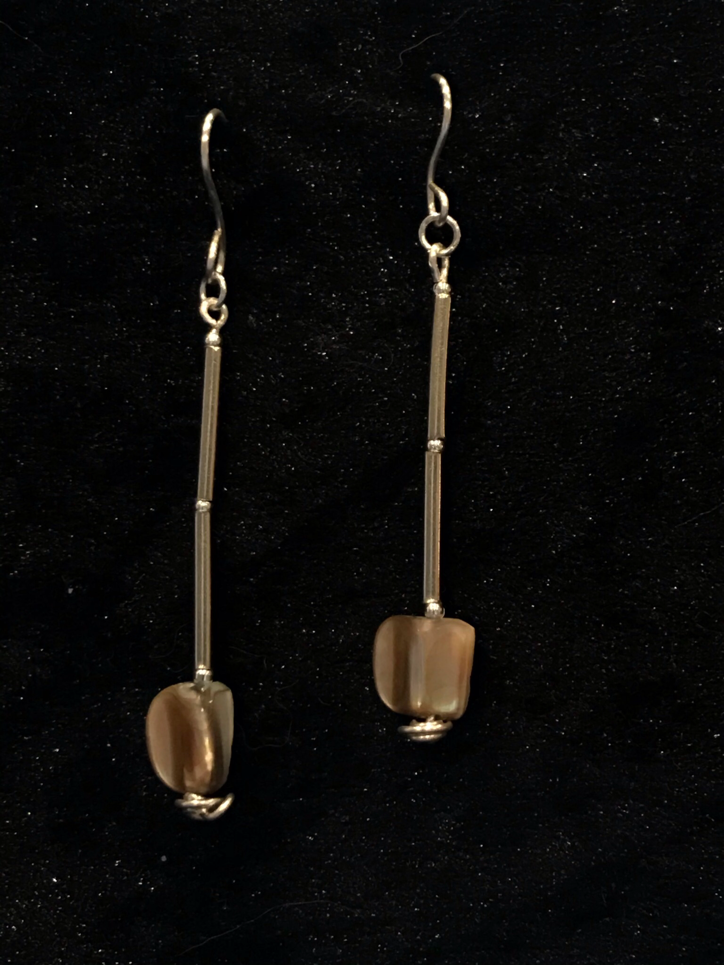 Wire shell earrings