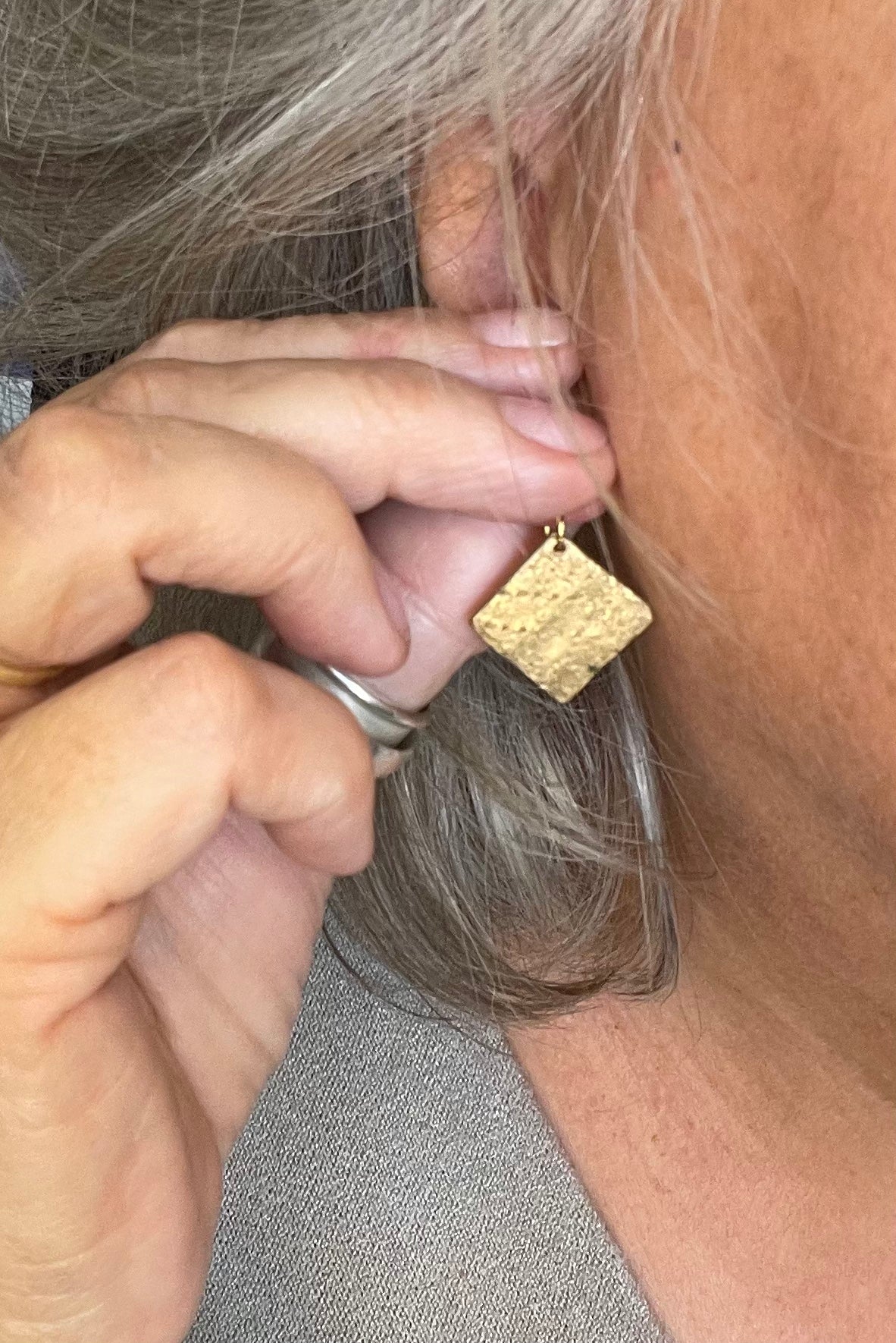 Bronze rhombus earrings