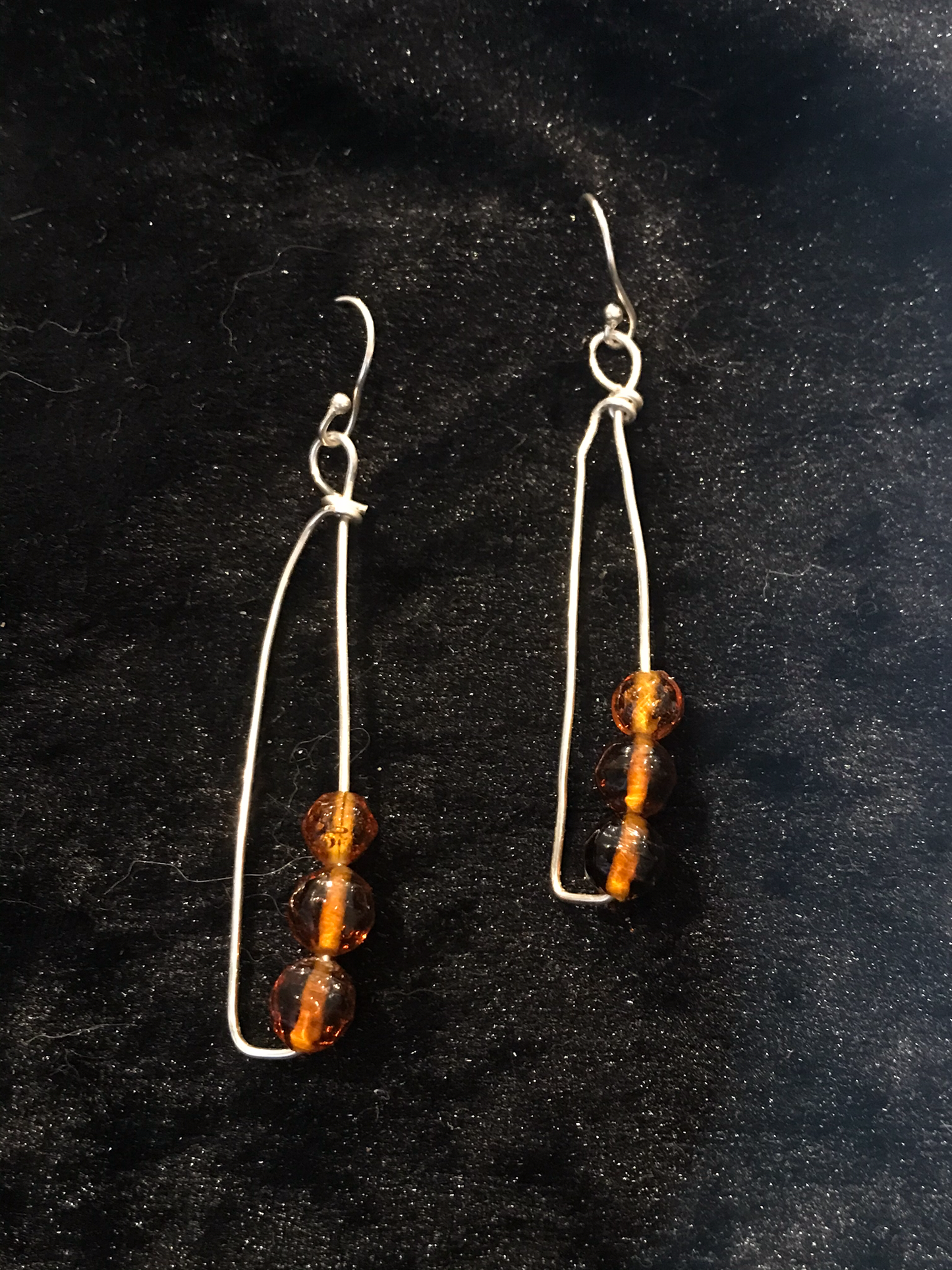 Wire & brown seed beads earrings