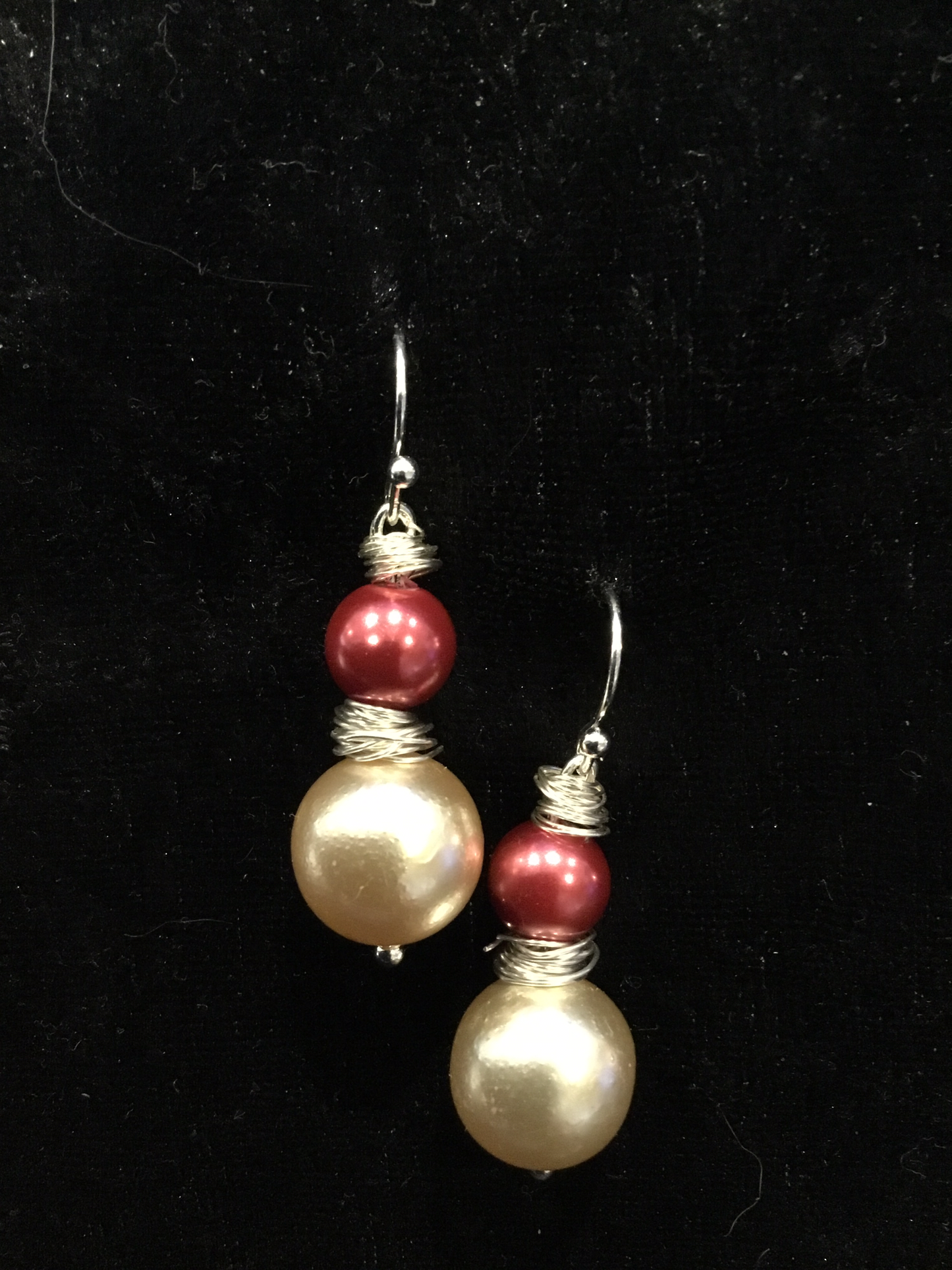 Wire with cream & red pearl earrings
