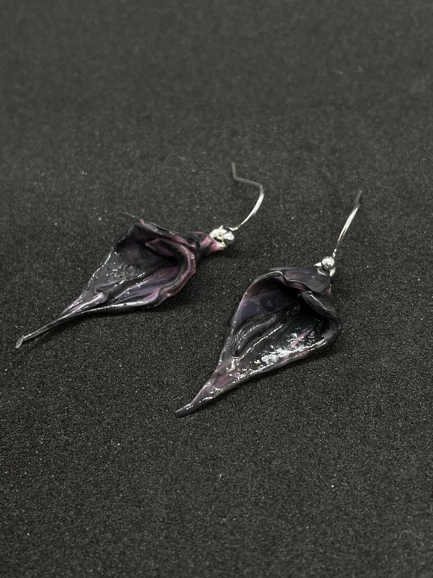 Black & purple lily Polymer clay earrings