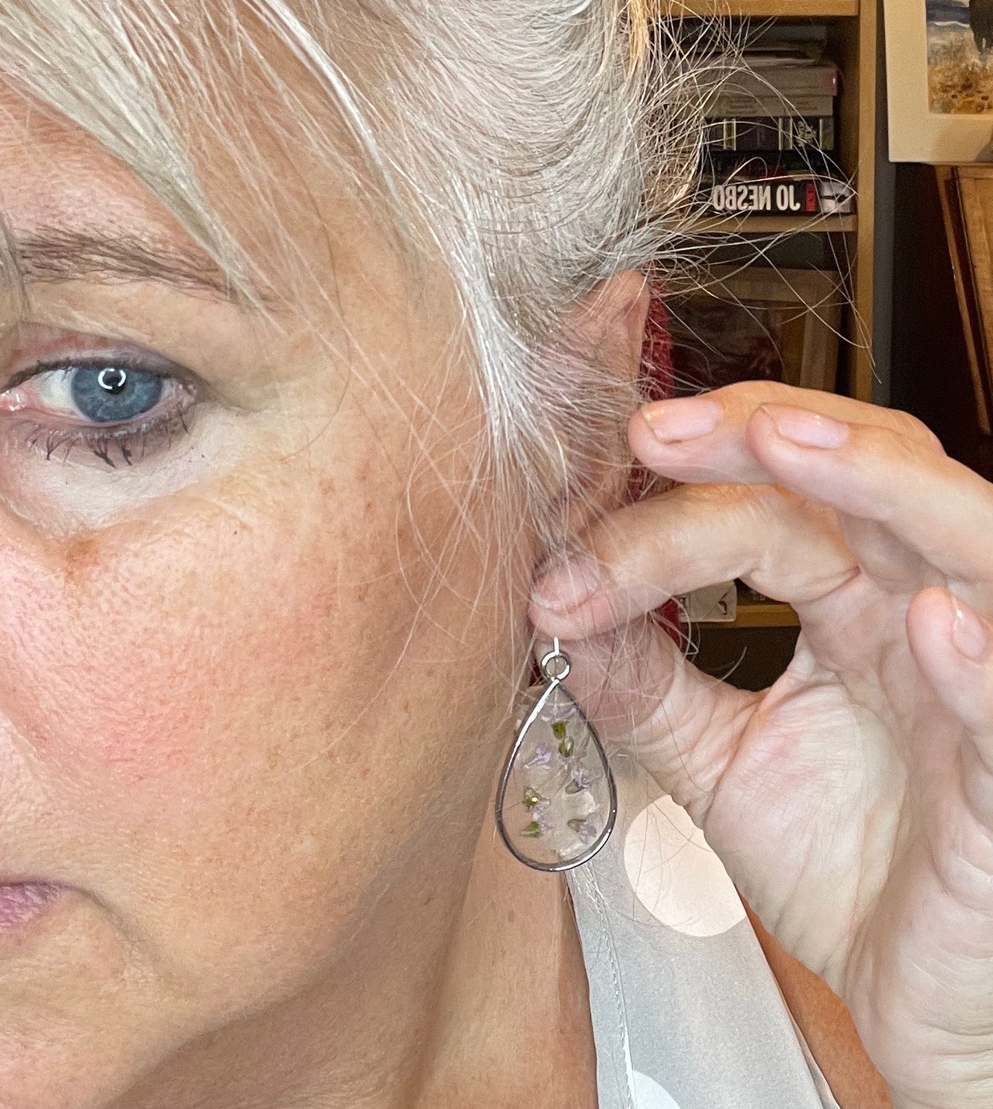 Thyme & resin teardrop earrings
