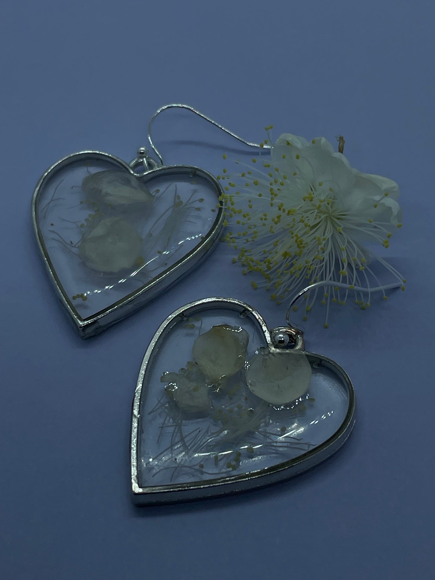 Myrtle & resin heart earrings