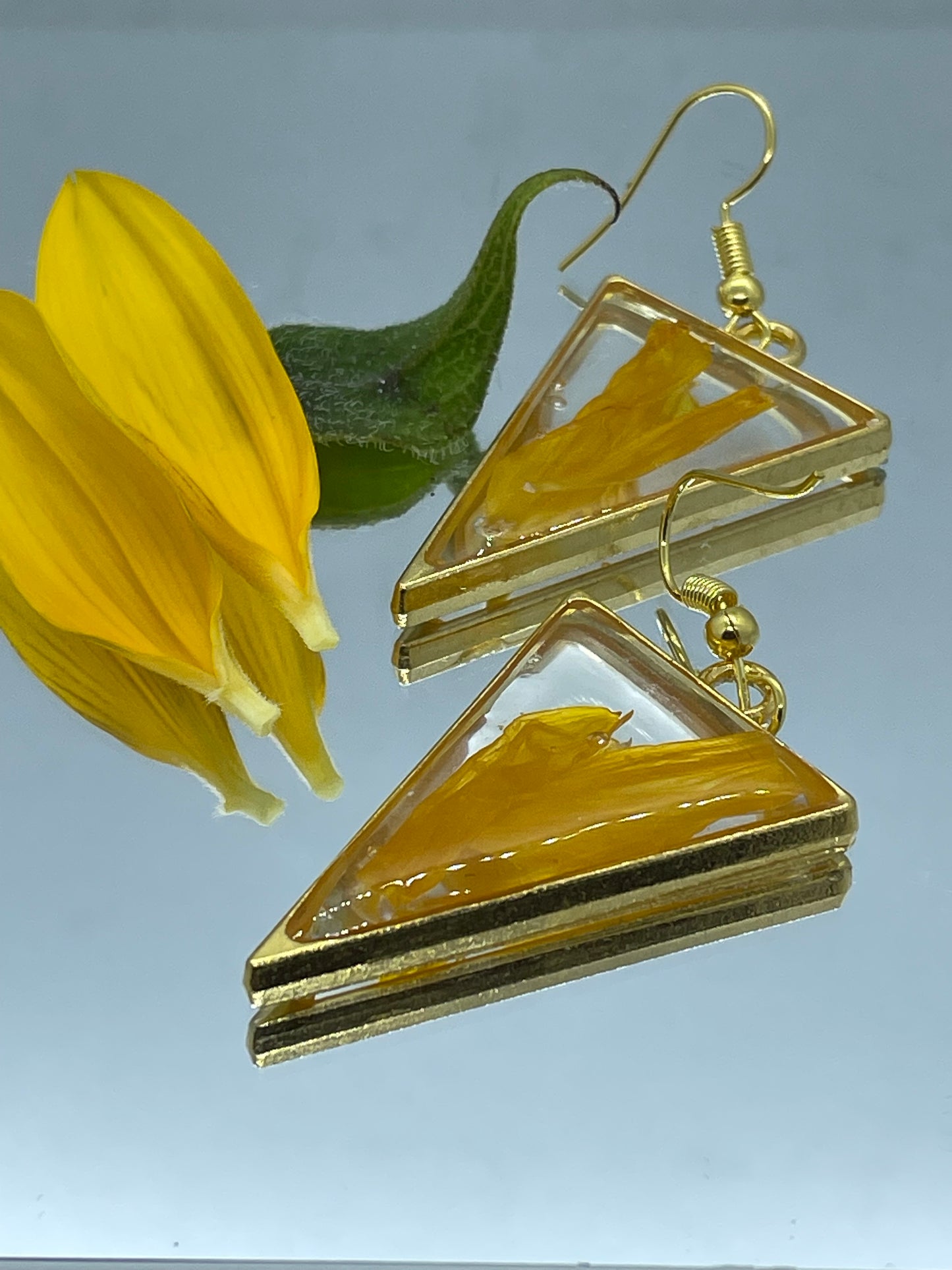 Sunflower petals & resin triangle earrings