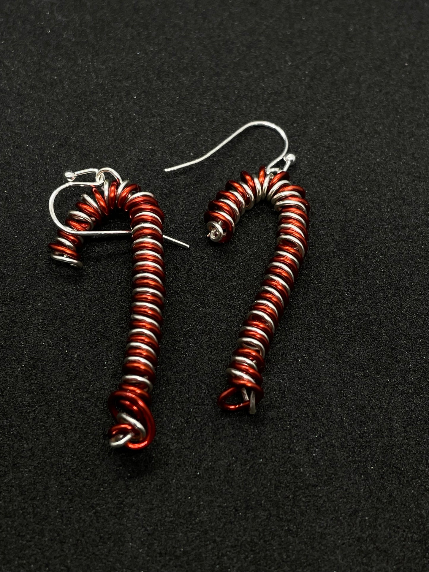 Twisted wire candy cane Christmas earrings