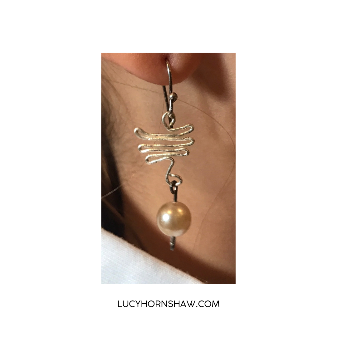 Wire & white pearl earrings