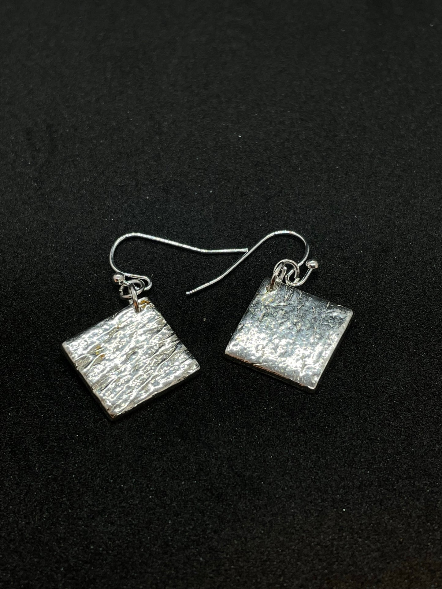Silver rhombus tin foil impressions earrings