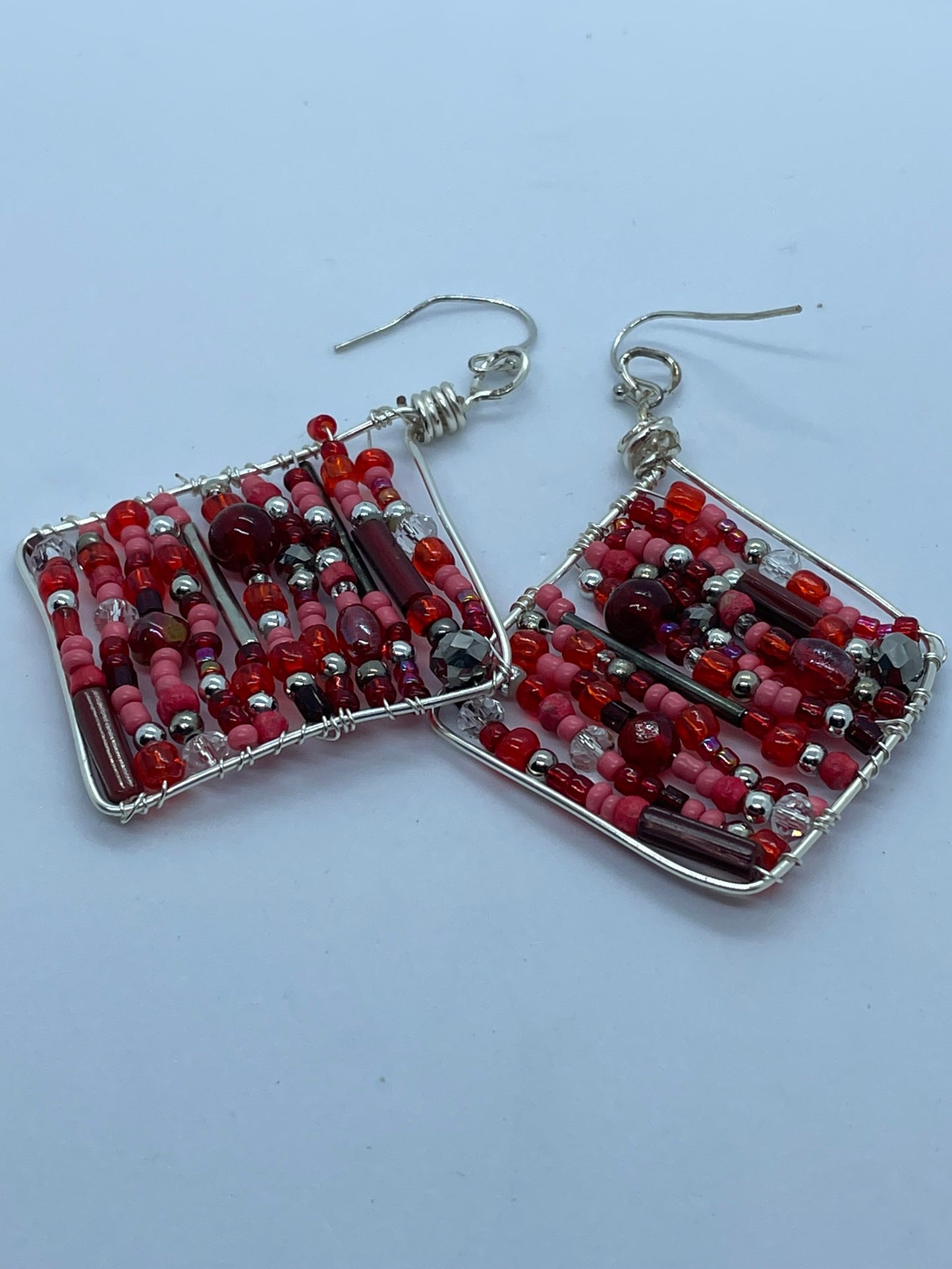 Wire & pink seed beads earrings