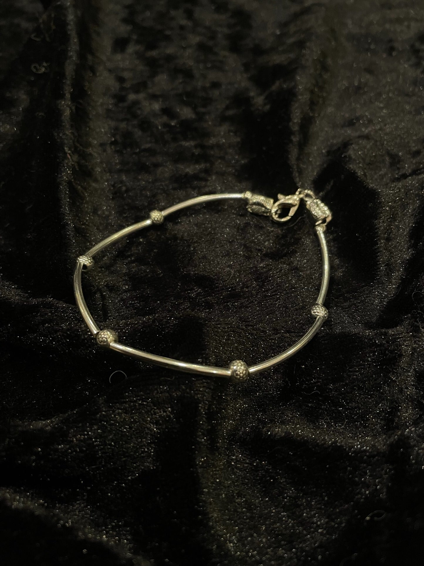 Wire & bead bracelet