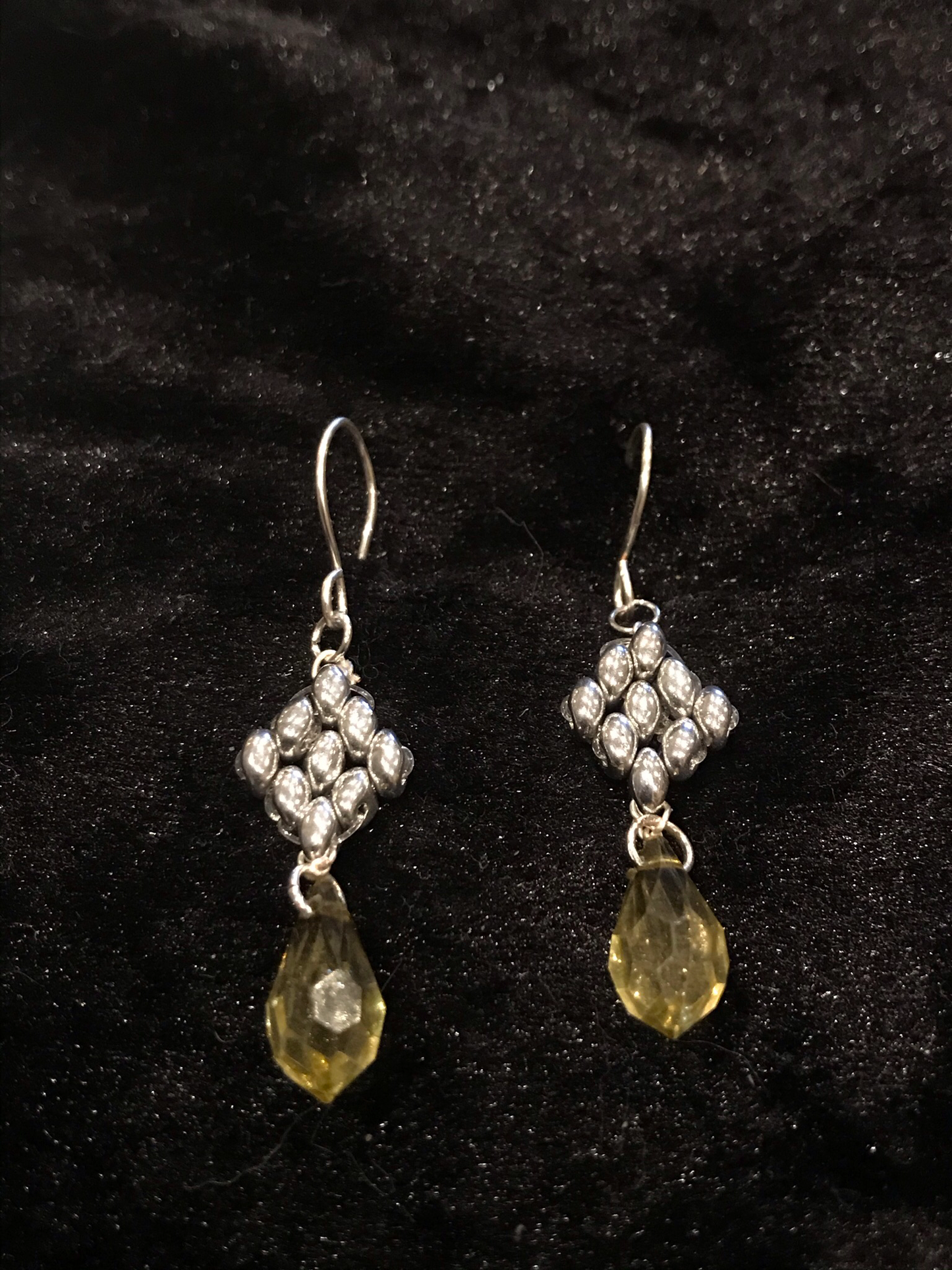 Wire & honey bead earrings with silver bead detail