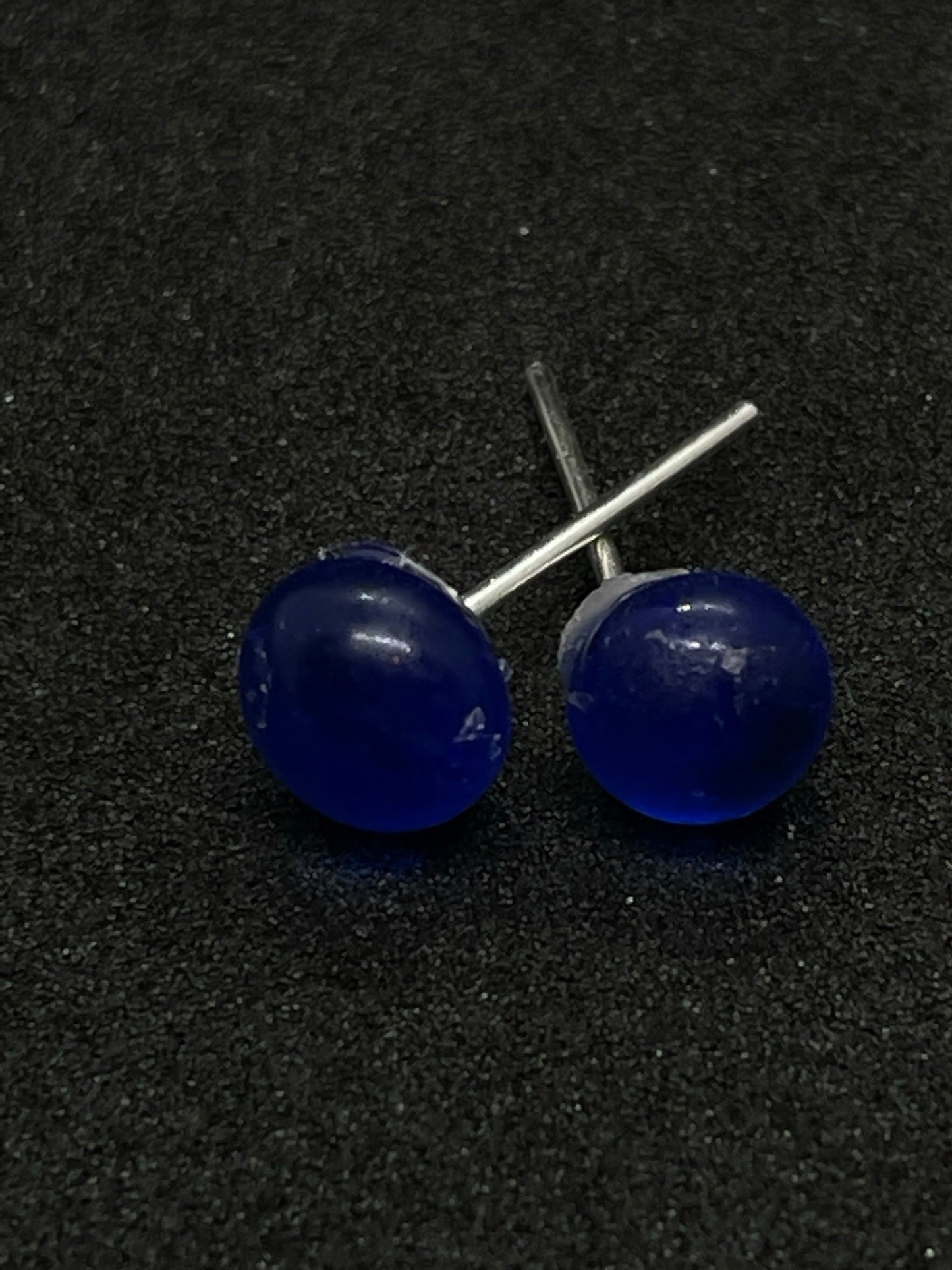 Fused glass stud earrings - Navy blue