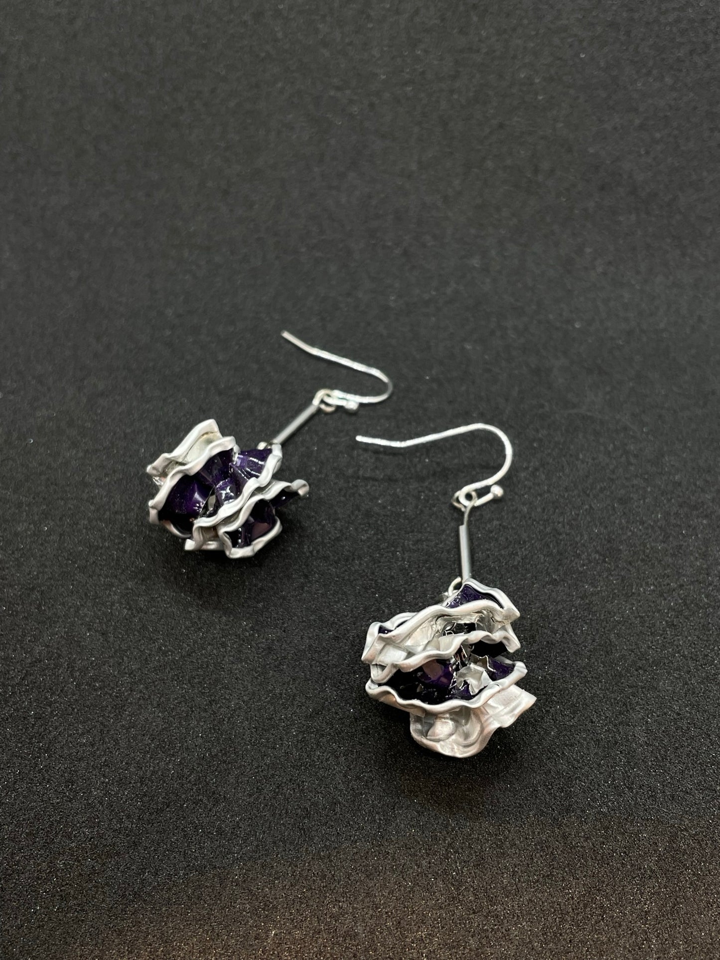 Pod - Crushed ball purple earrings